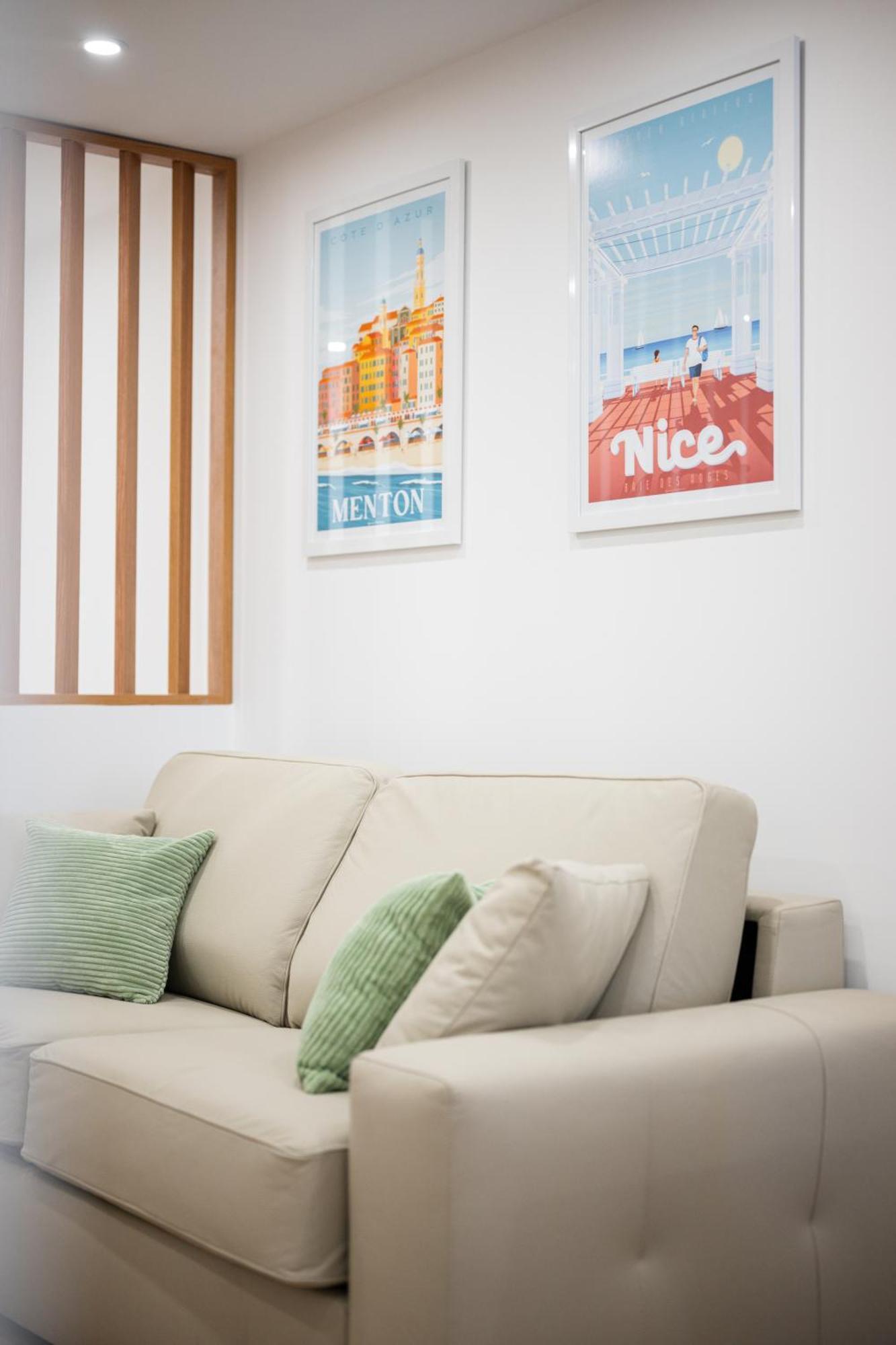 La Perle Apartment Menton Bagian luar foto