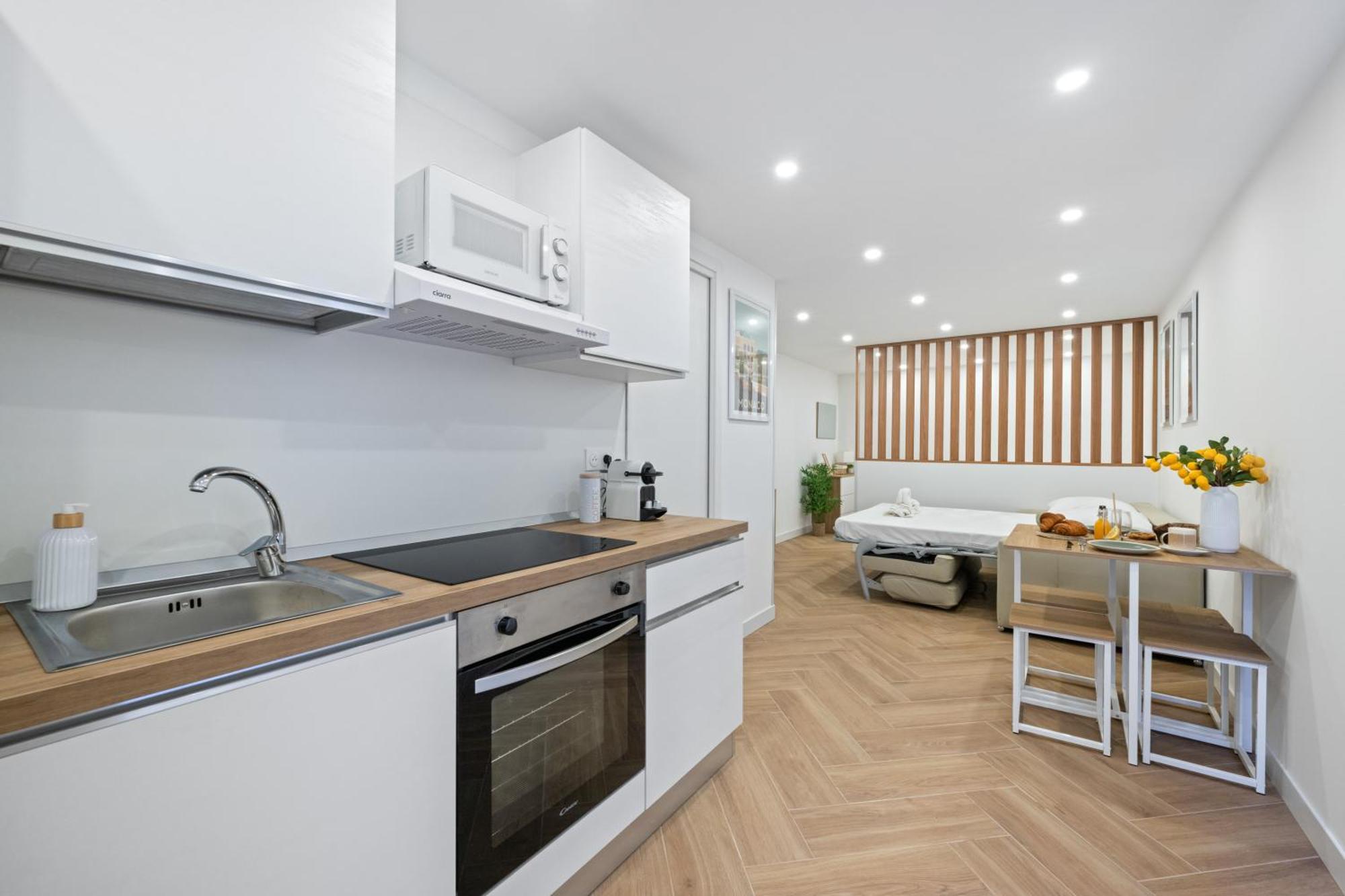 La Perle Apartment Menton Bagian luar foto